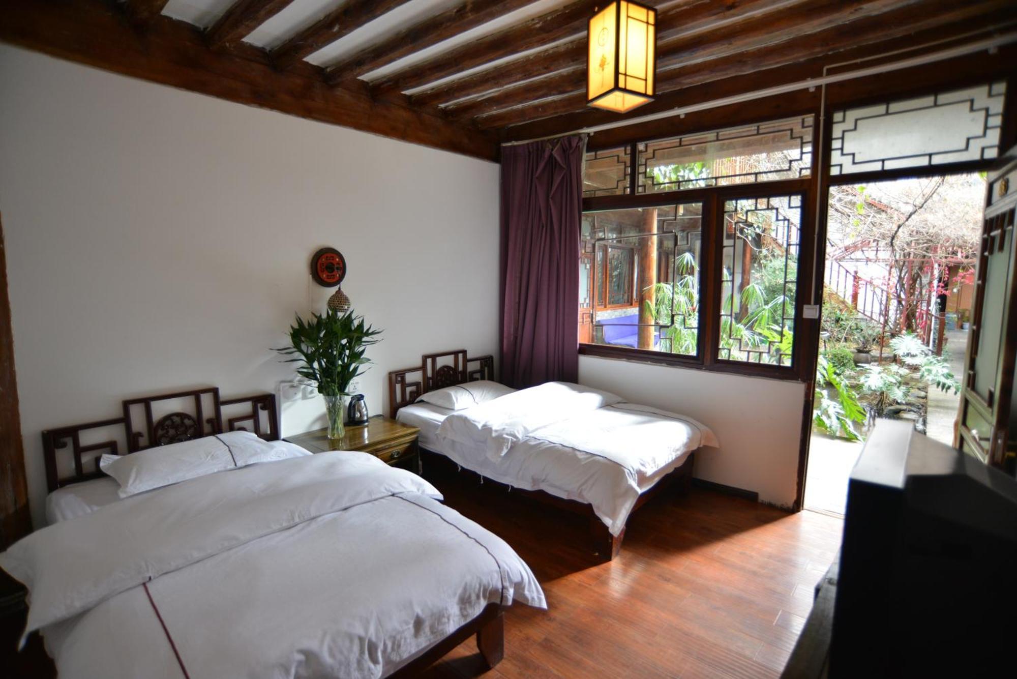 Lijiang Ancient Town International Youth Hostel מראה חיצוני תמונה
